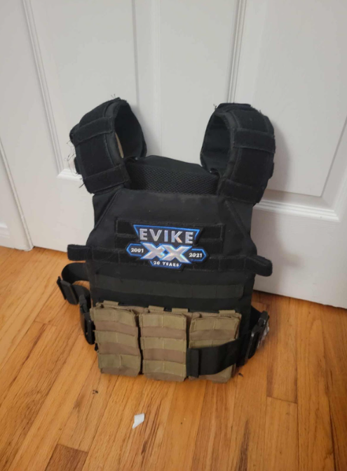 Operator Plate Carrier